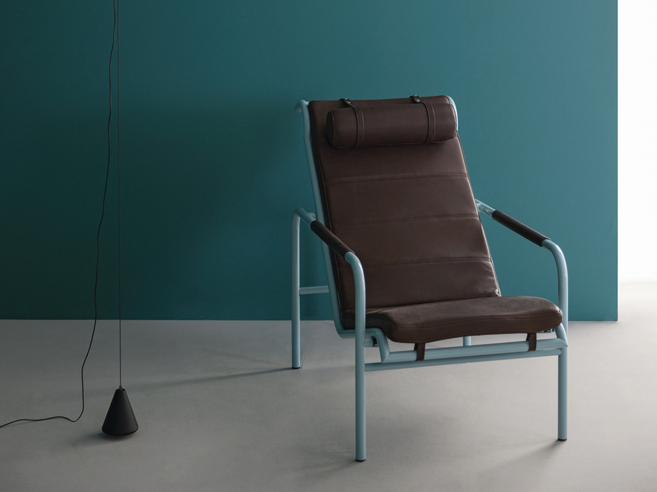 Zanotta Genni Lounge Chair by Gabriele Mucchi