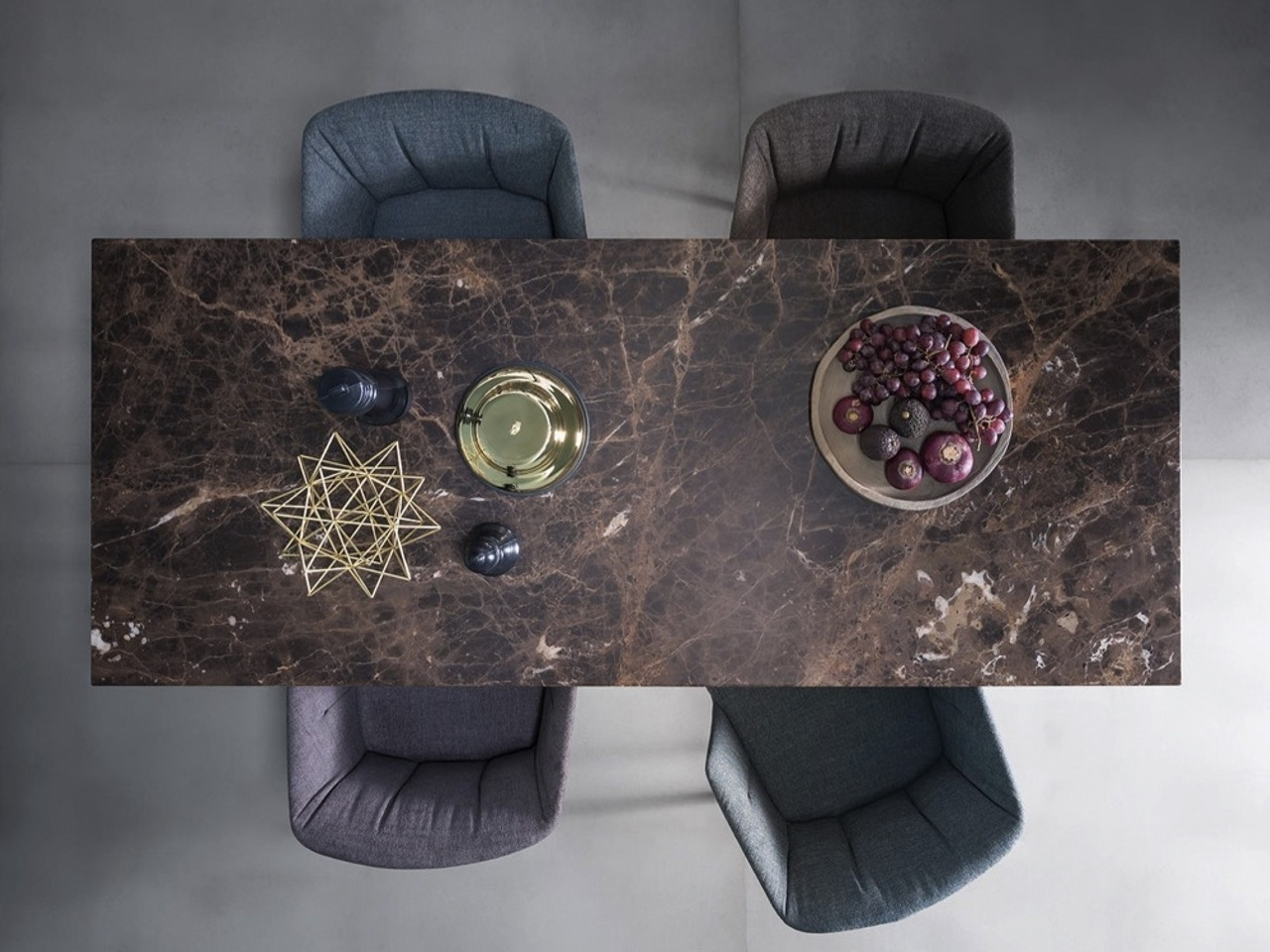 Reale Dining Table