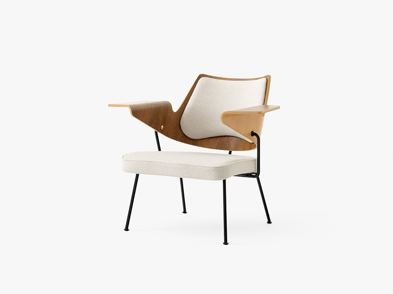 Tradtion RFH Lounge Chair RD8 by Robin Day Chaplins