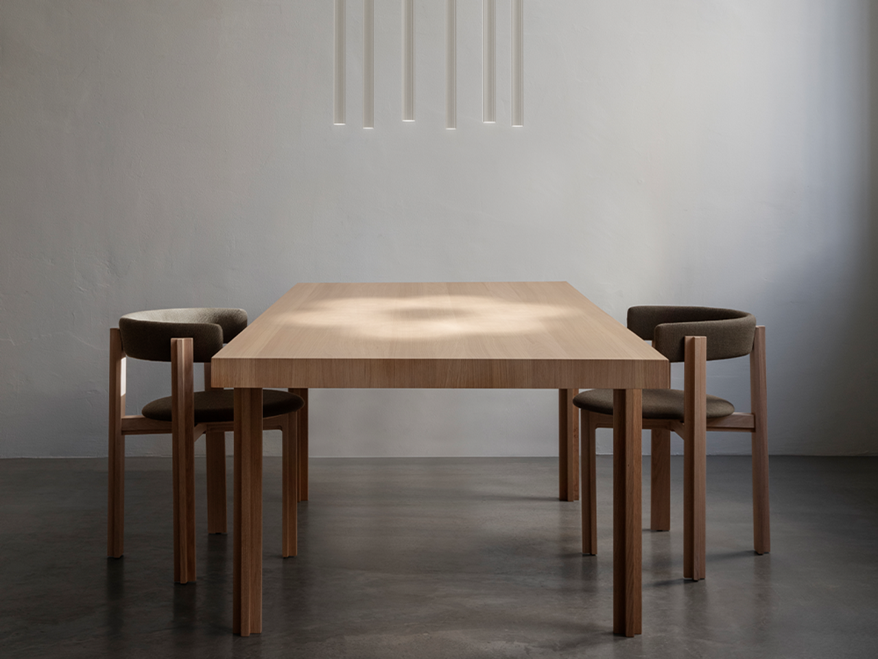 Principal Dining Table