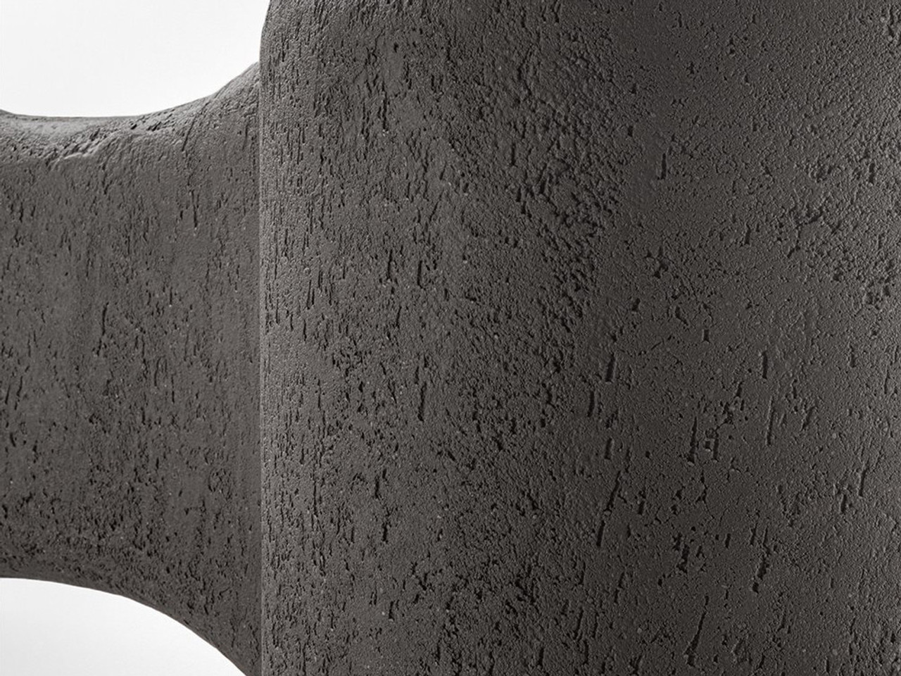 Molecola Dining Table