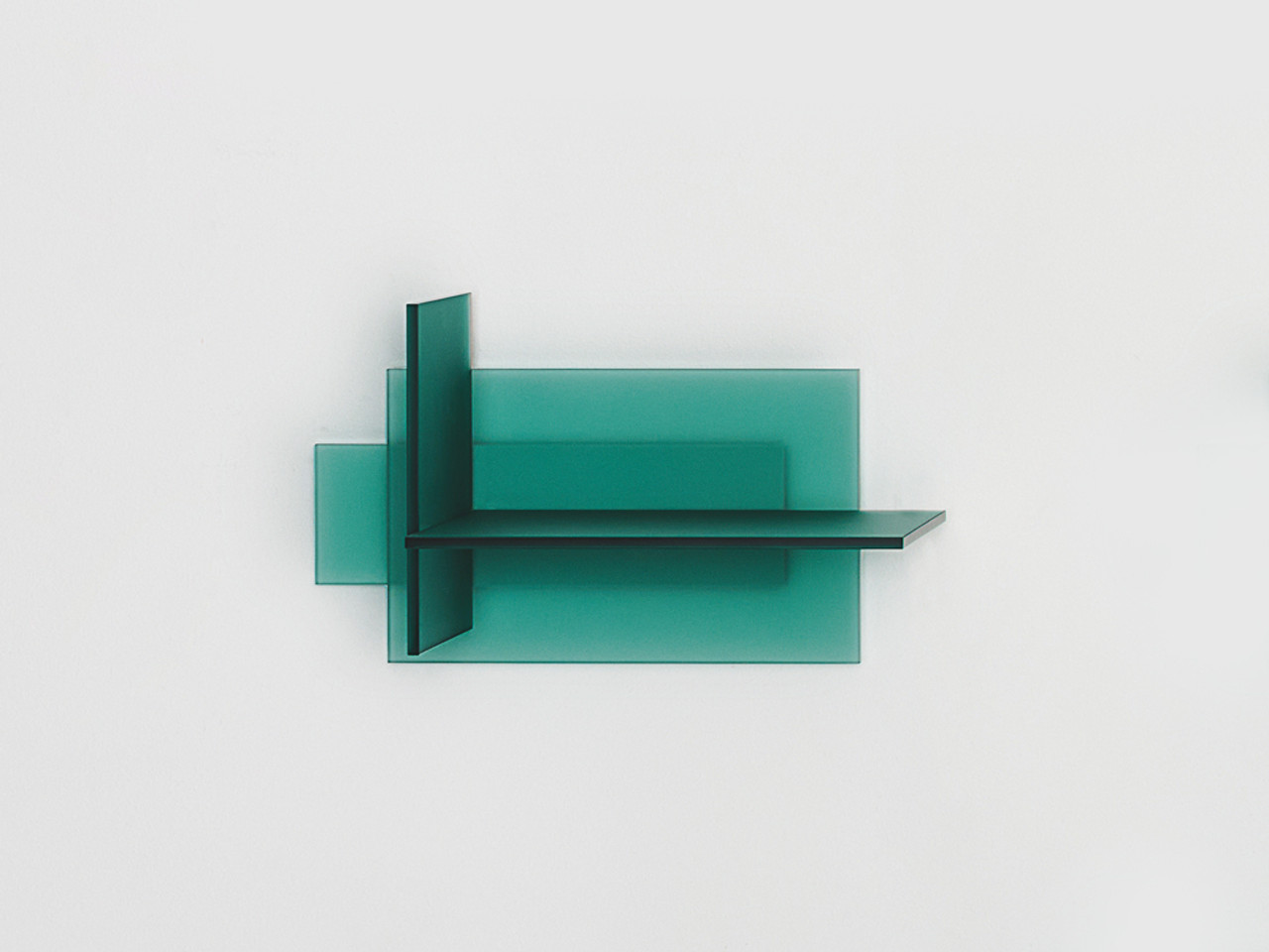 Kazimir Shelves