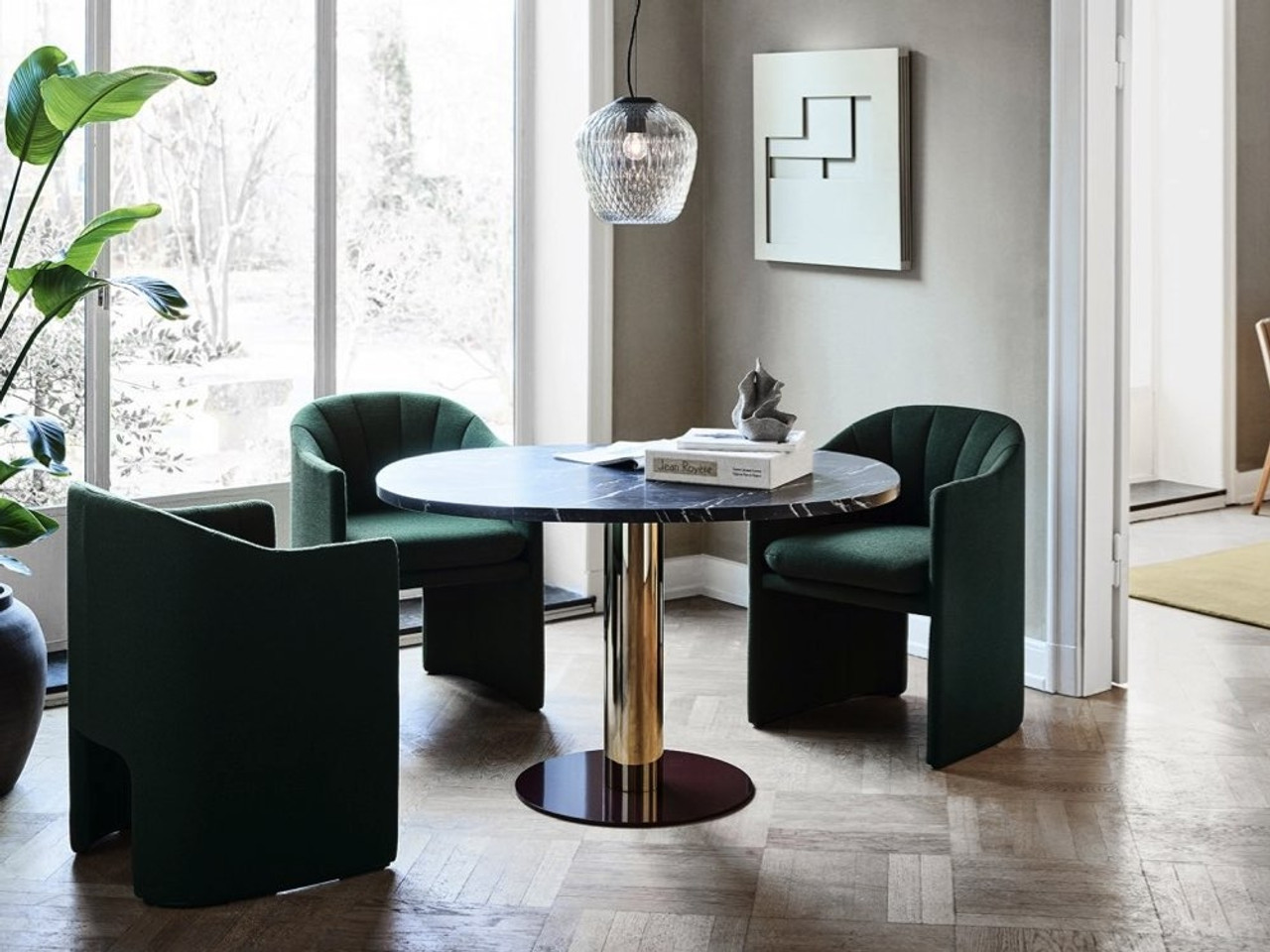 &Tradition Loafer SC24 Dining Chair
