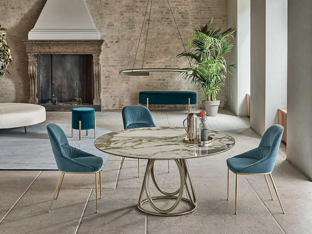 Louis Round Dining Table
