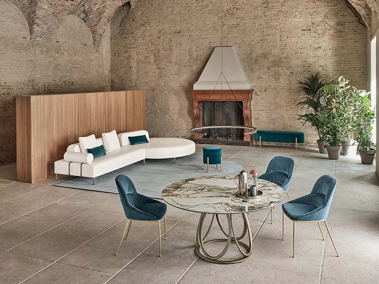 Louis Round Dining Table