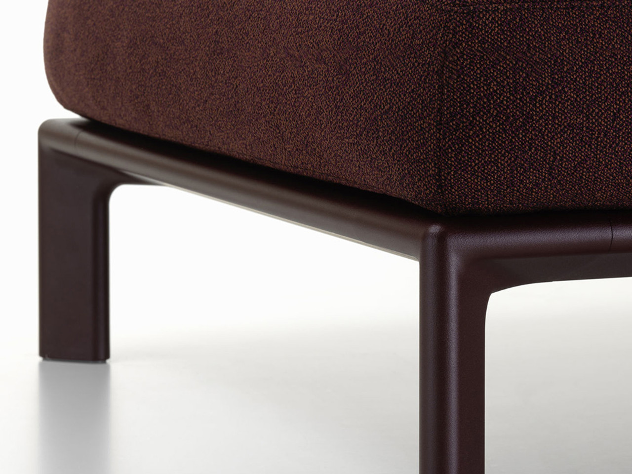 Anagram Chaise Lounge