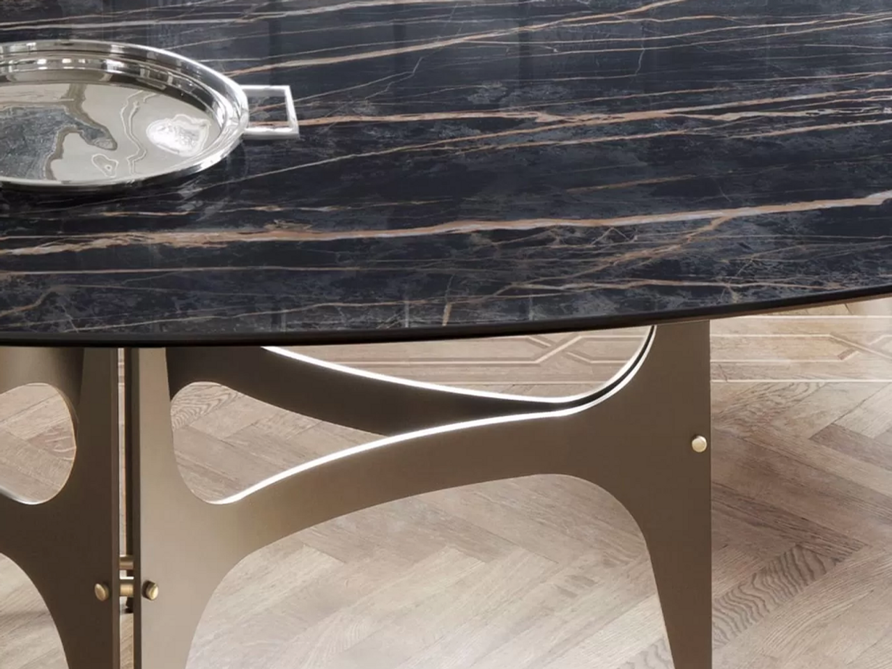 Universe Oval Dining Table