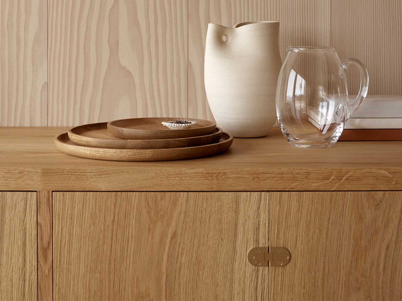 BM0057 Sideboard