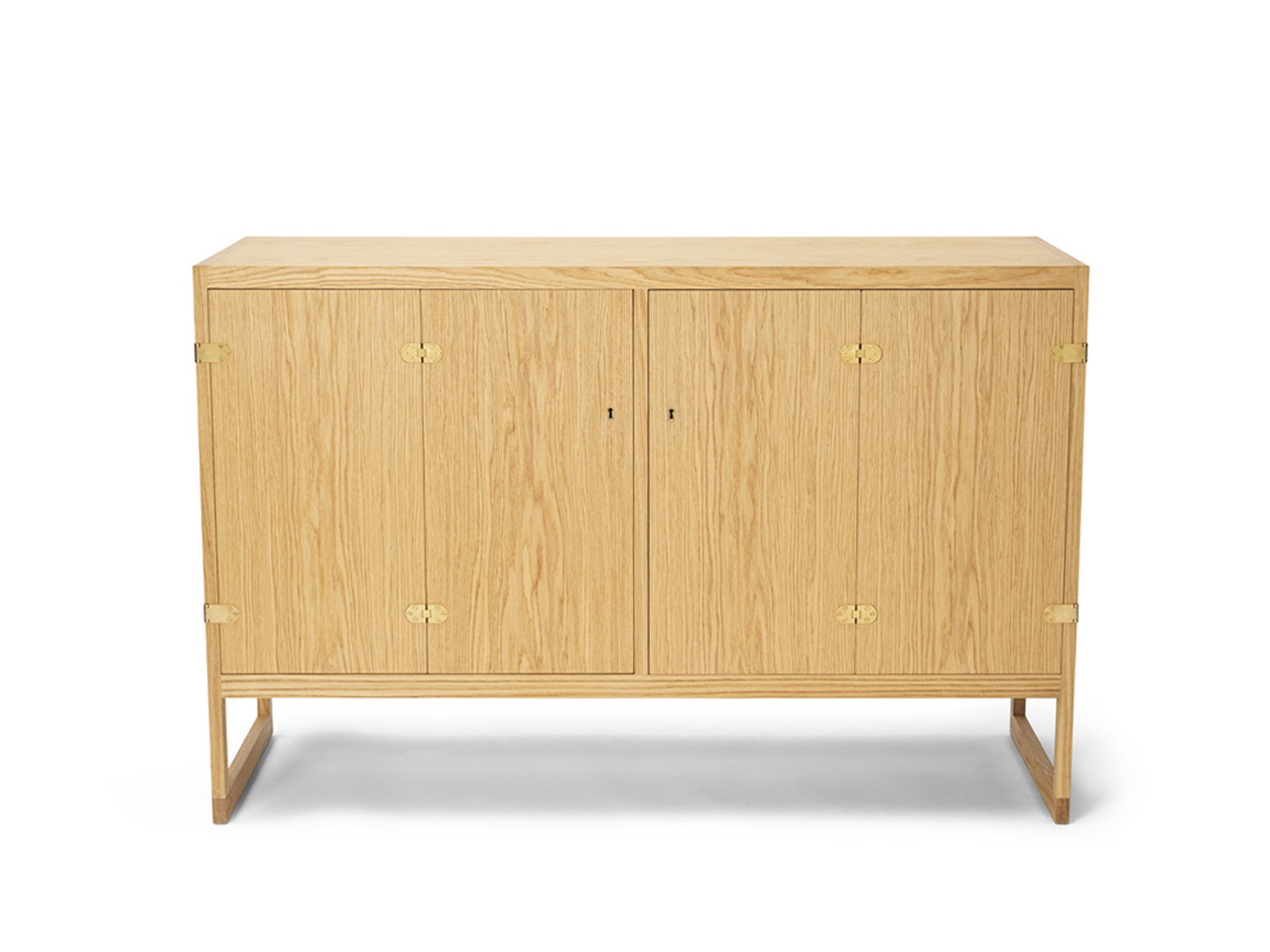 BM0057 Sideboard
