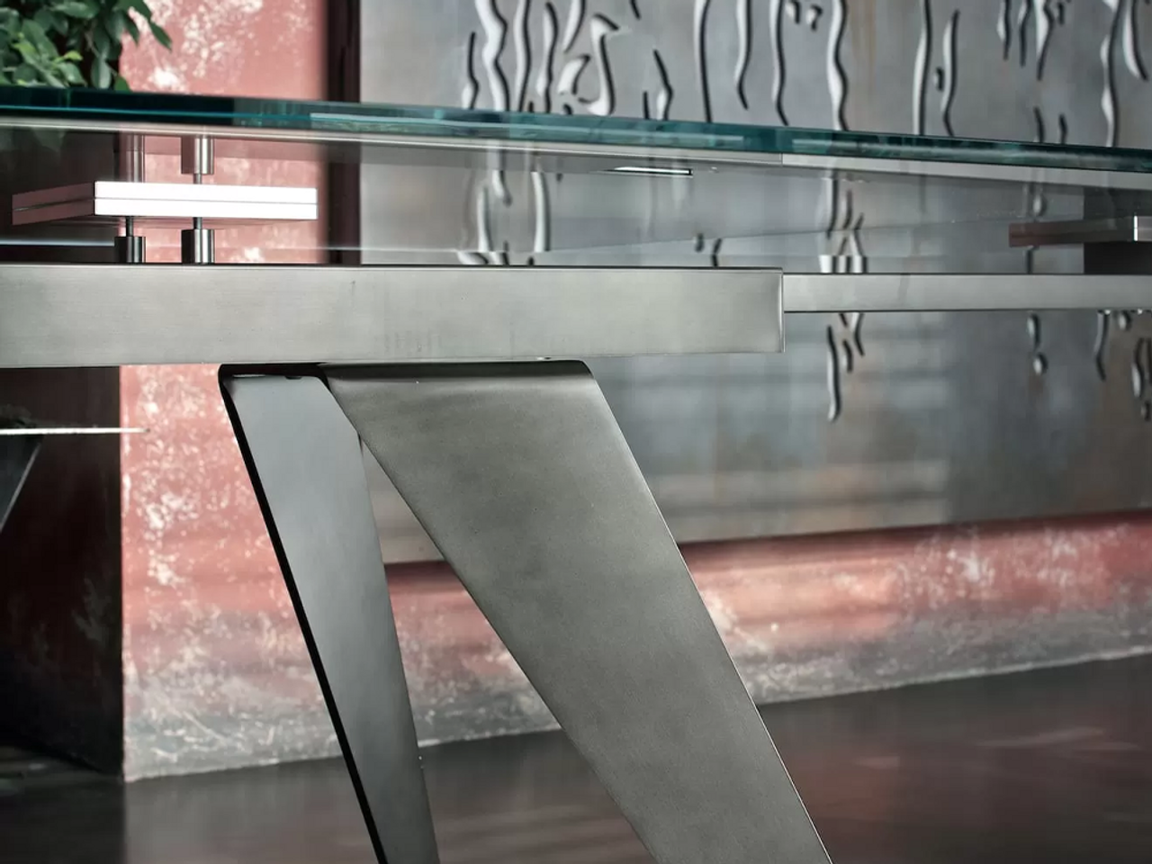 Ramos Dining Table - Extendable