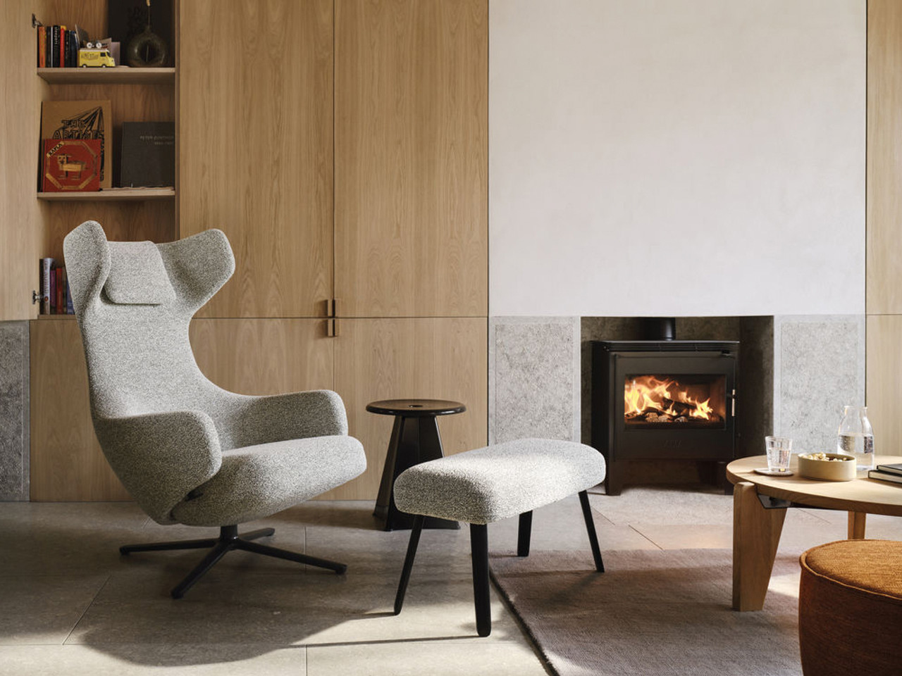Grand Repos Lounge Chair & Ottoman