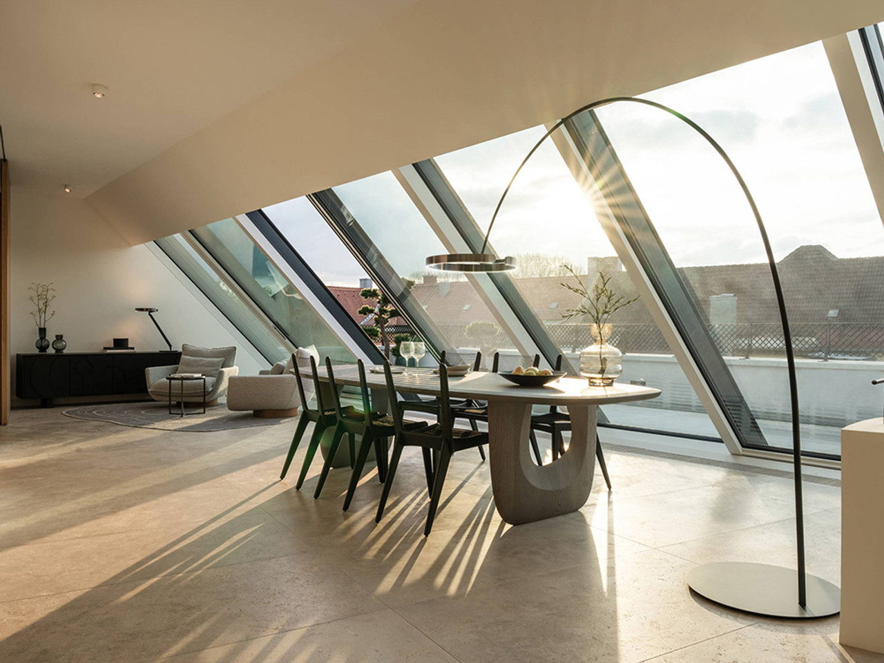 Mito Large Arc Floor Light