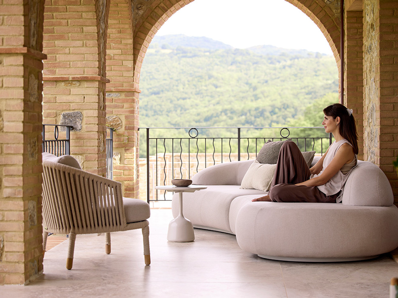 Mellow Outdoor 5-Seater Sofa