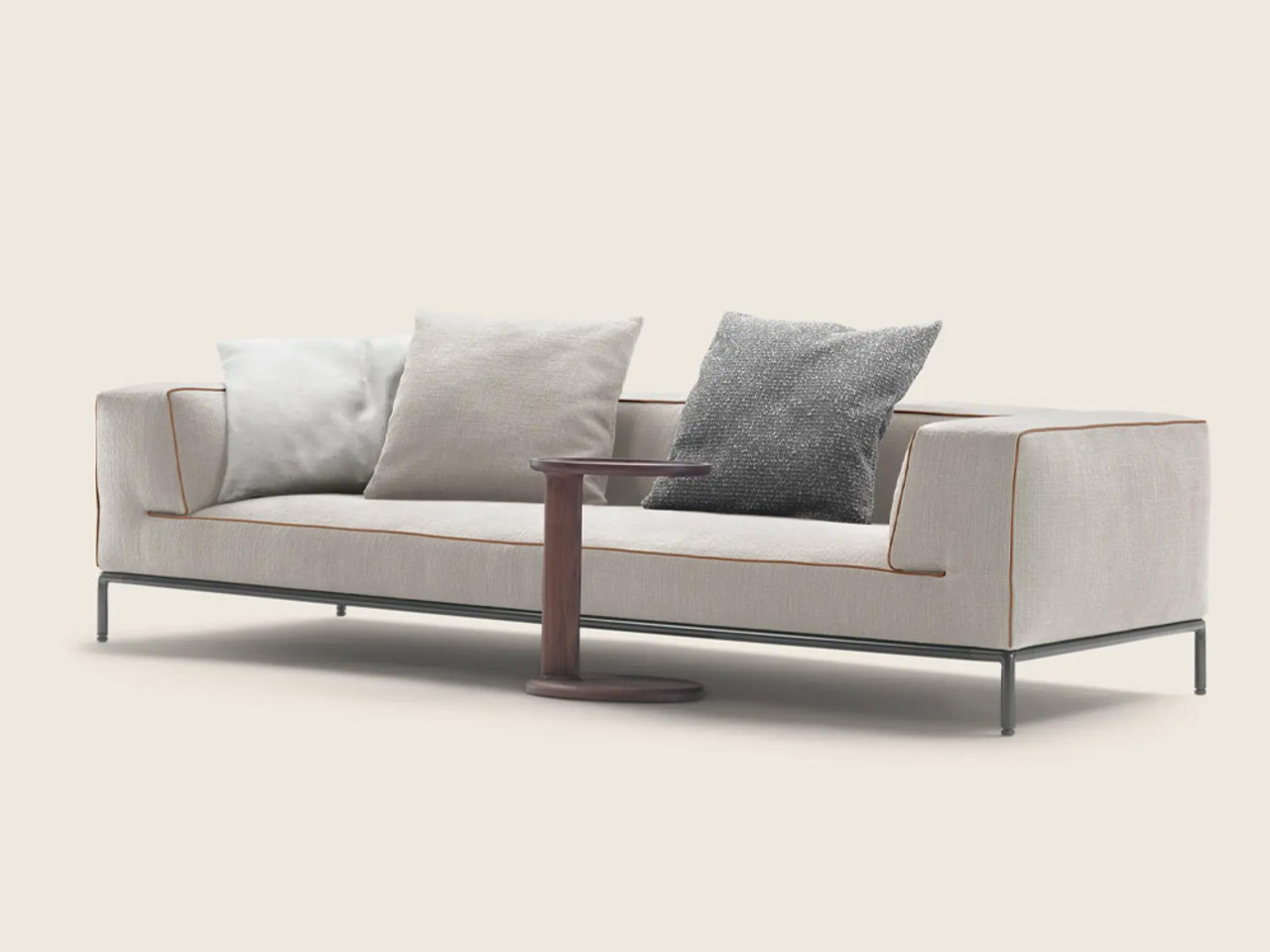 Perry Up Sofa