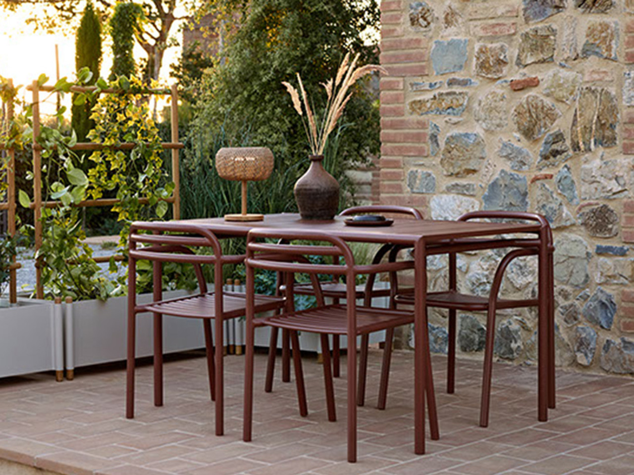Bliss Outdoor Dining Set 2