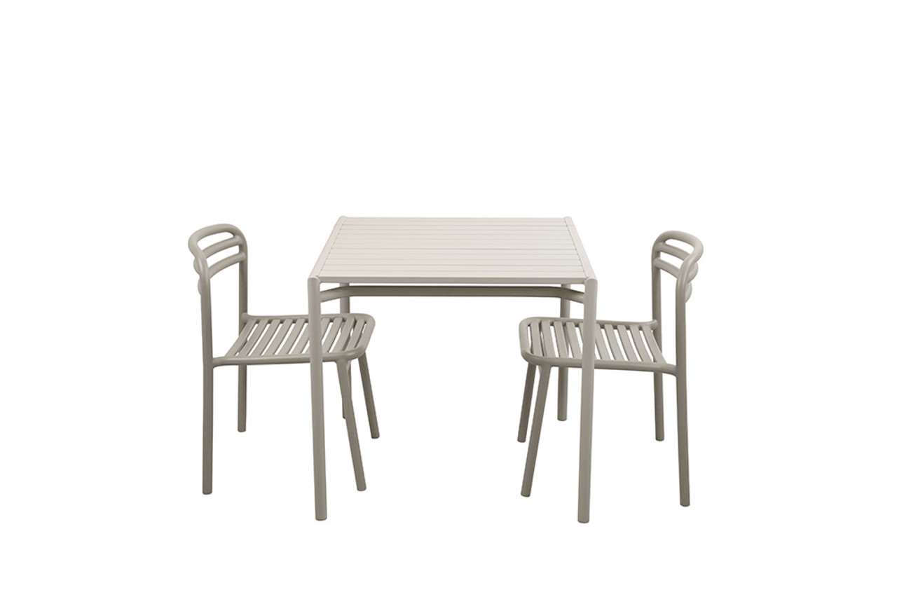 Bliss Outdoor Dining Set 1