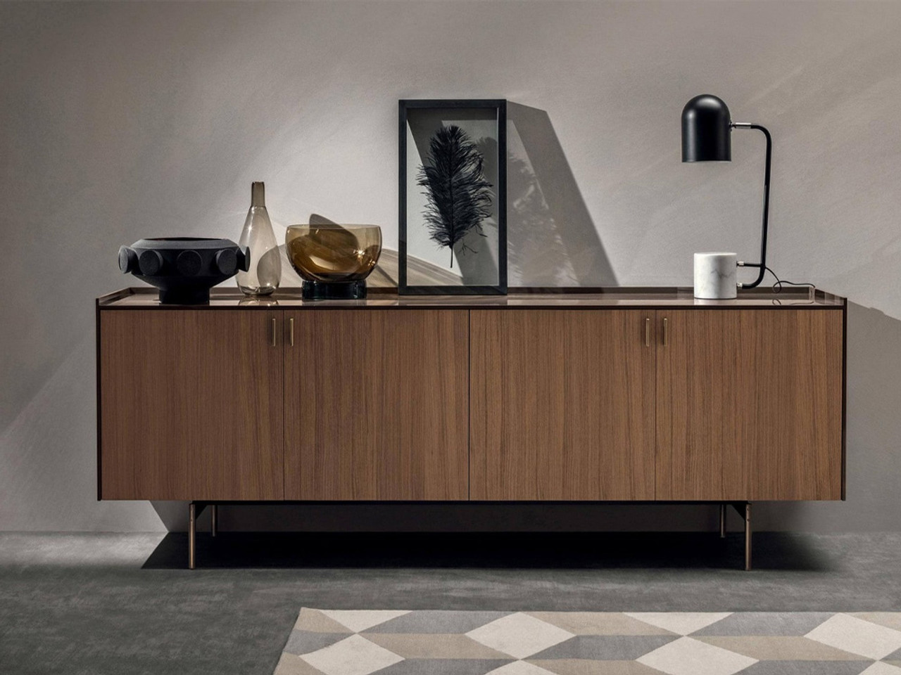 LT40 Sideboard