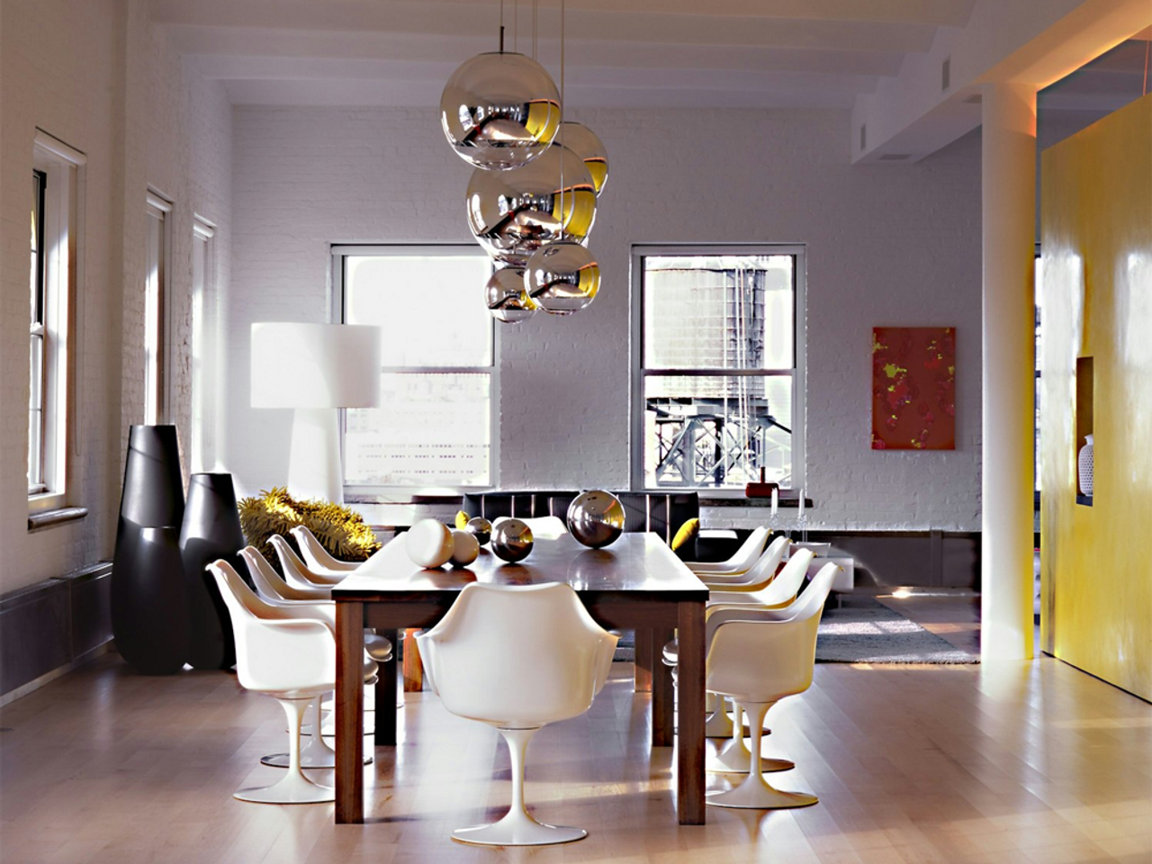 Saarinen Tulip Armchair