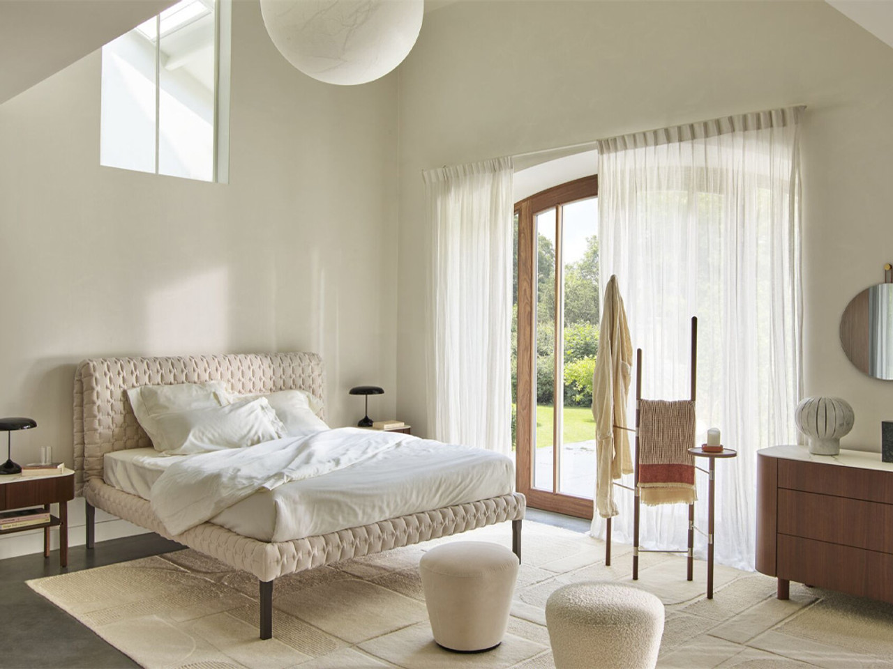 Estenda Coat Rack