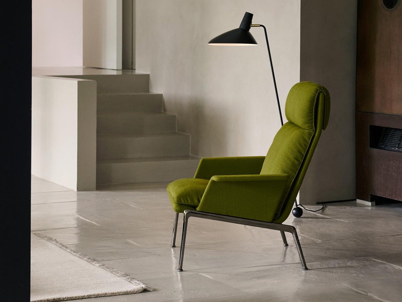 Muno LN17 Highback Lounge Chair