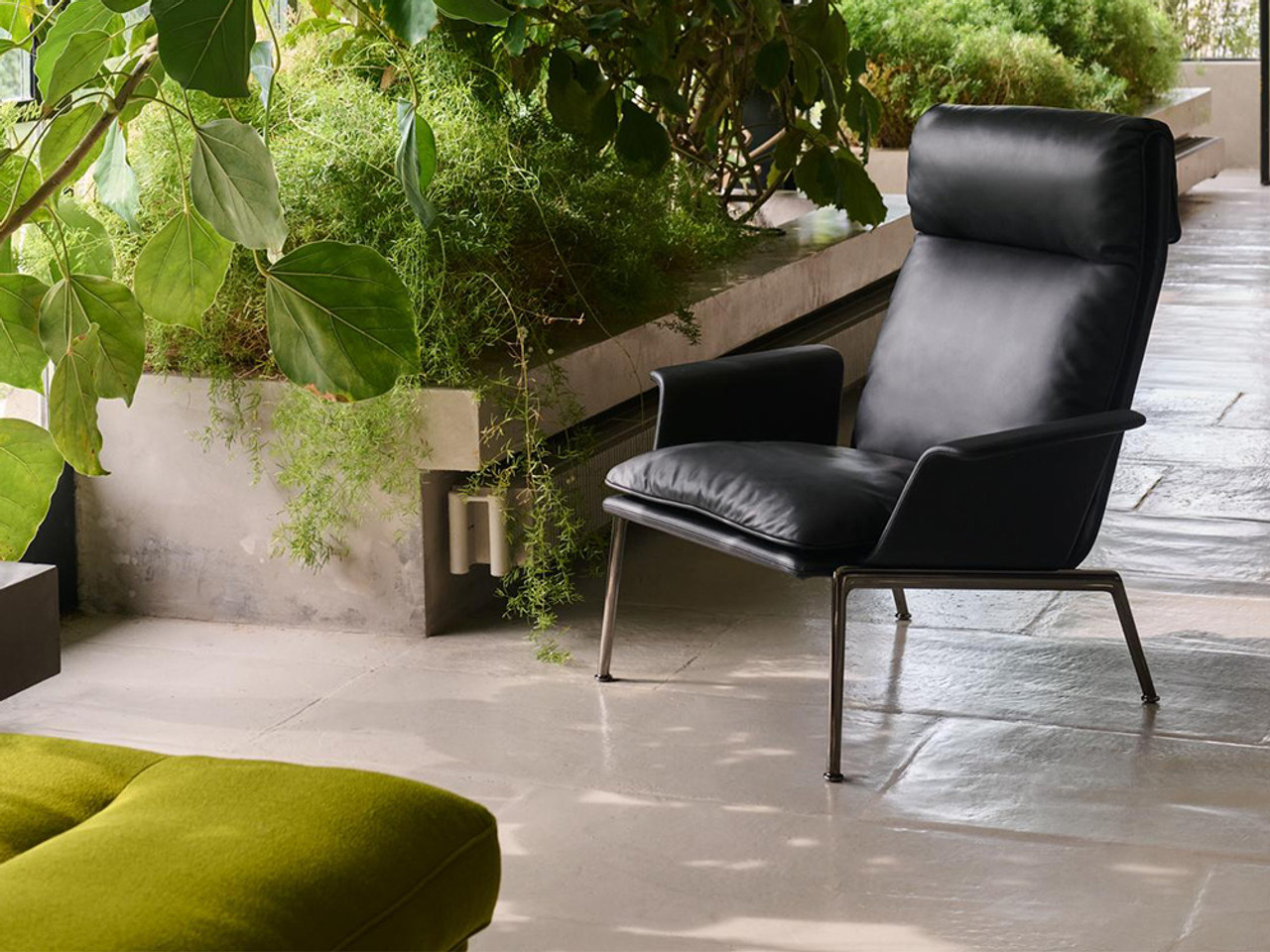 Muno LN17 Highback Lounge Chair