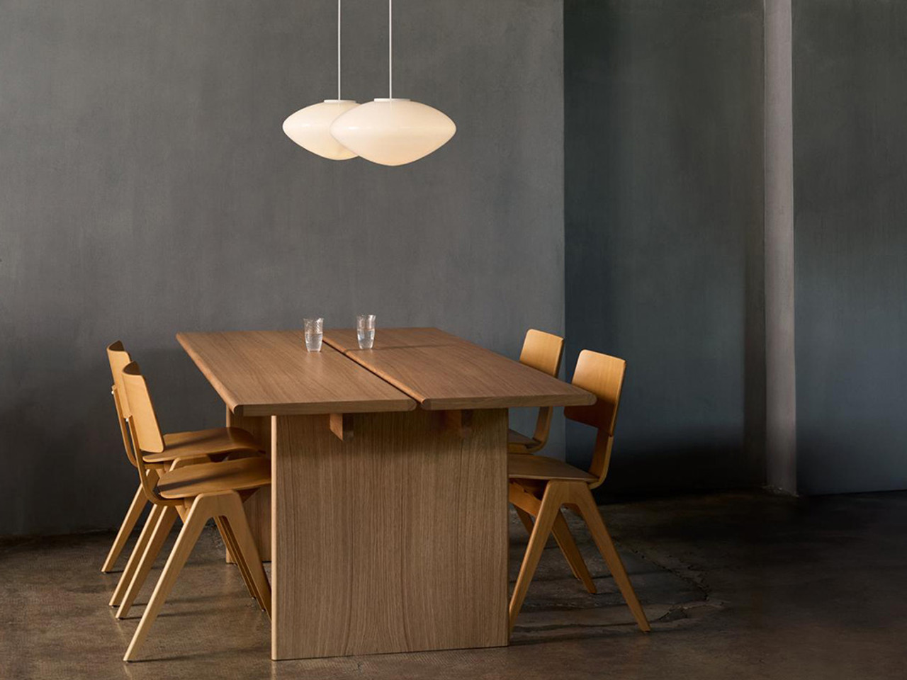 Ita OS1/OS2 Dining Table