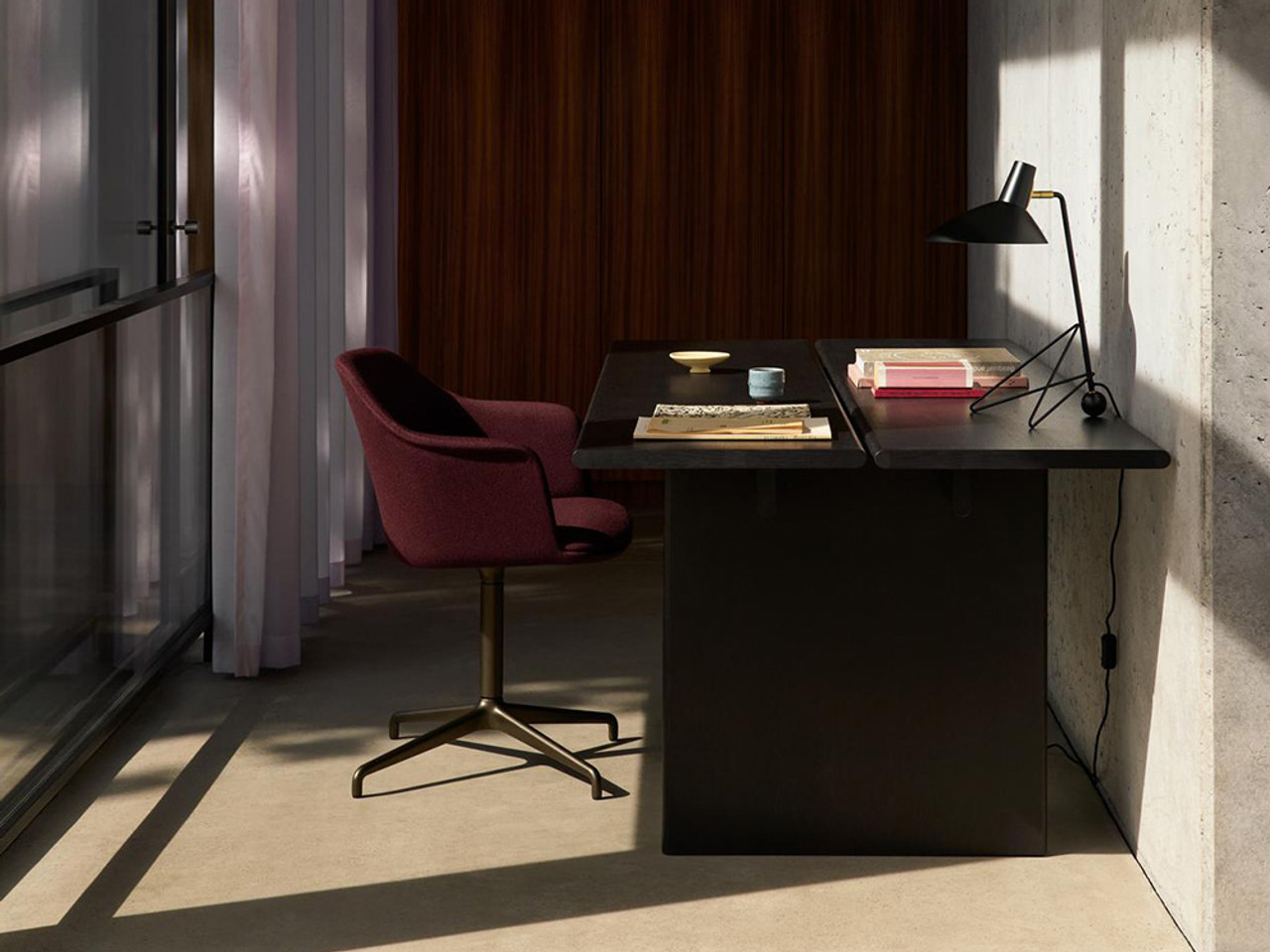 Ita OS1/OS2 Dining Table