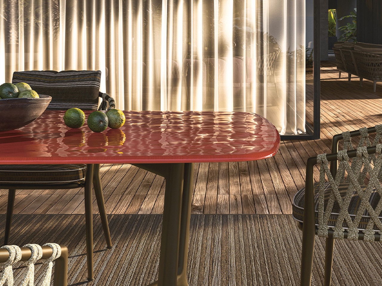 Erica '25 Outdoor Dining Table