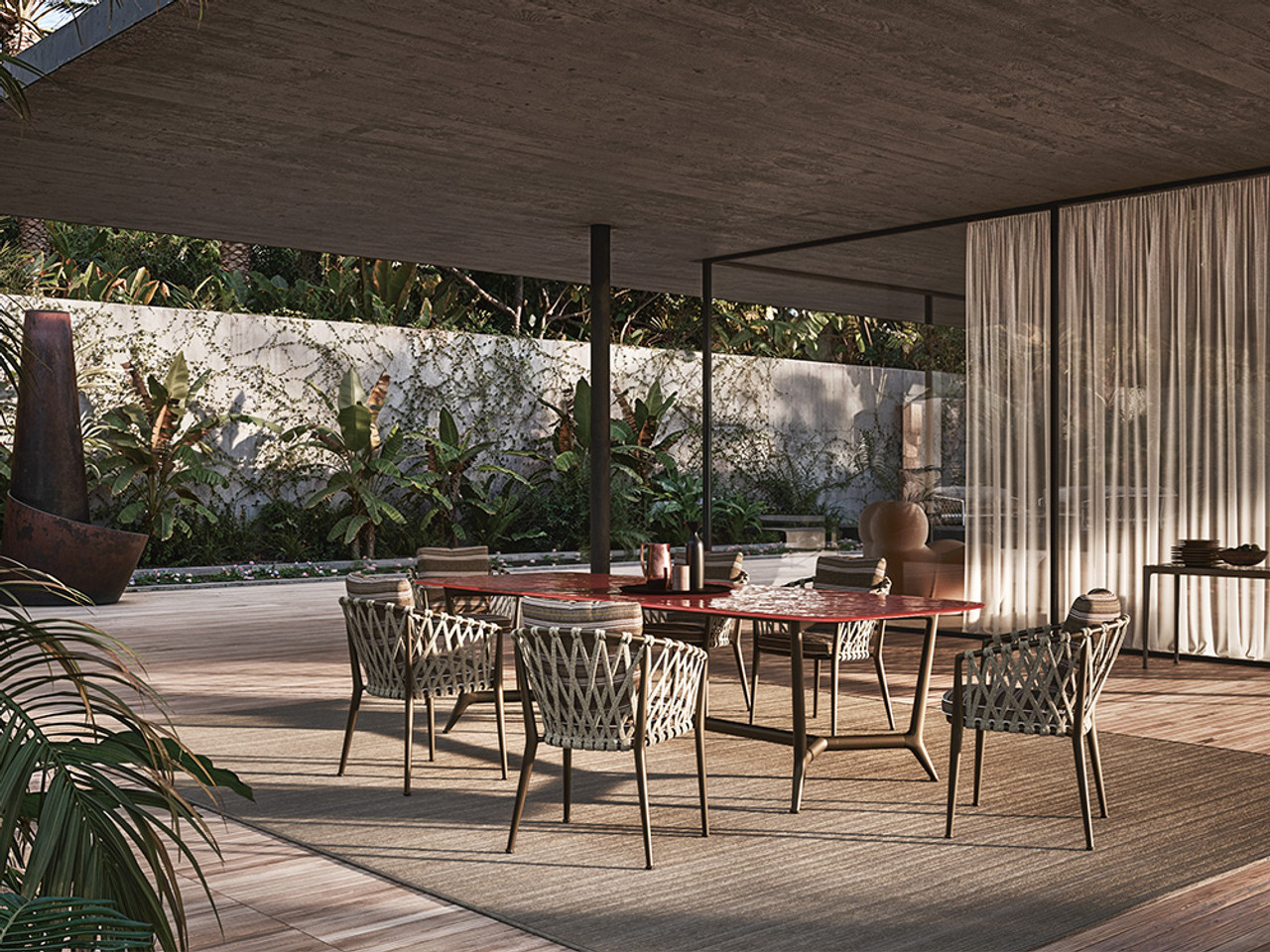 Erica '25 Outdoor Dining Table