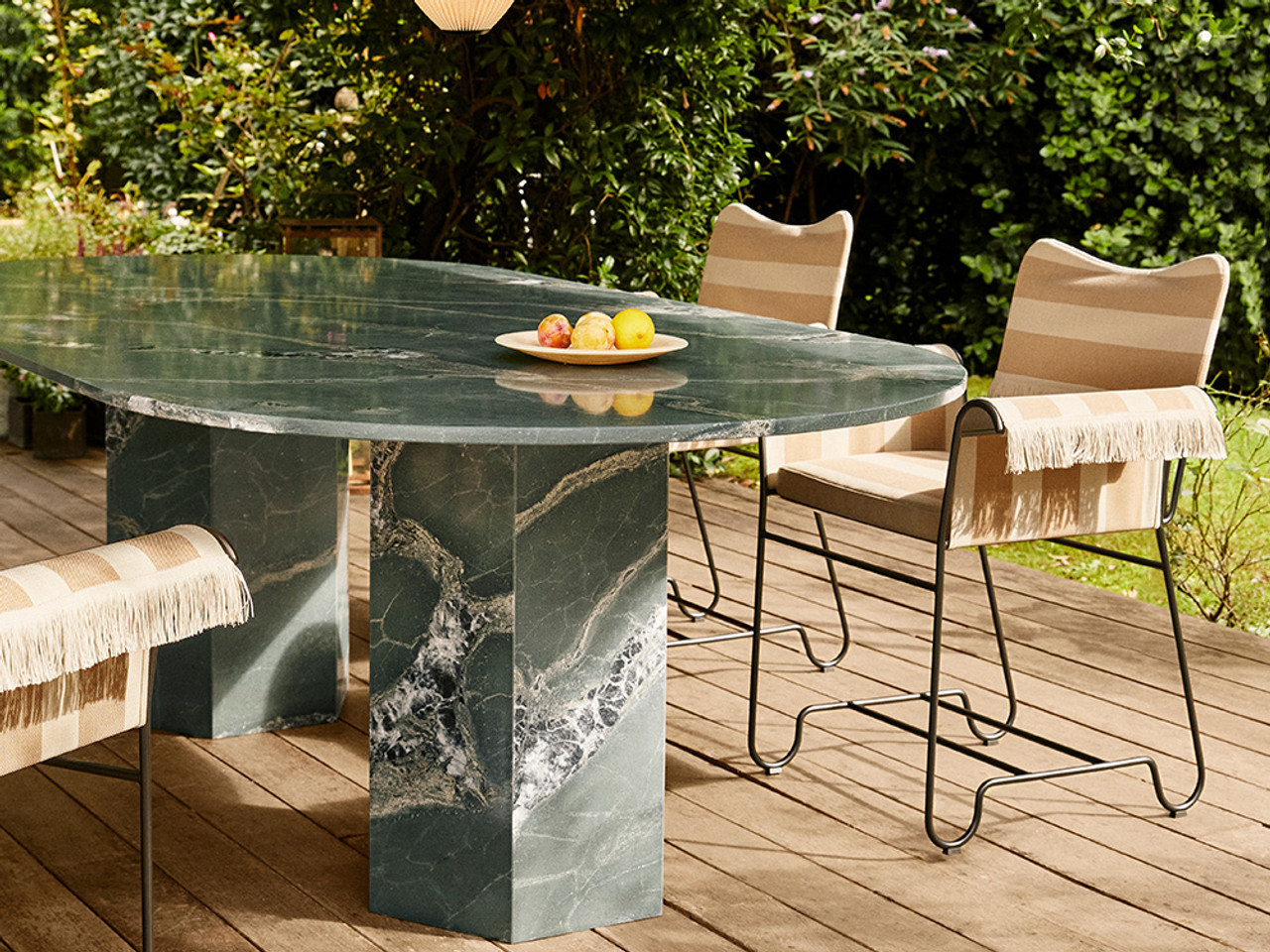 Epic Outdoor Elliptical Dining Table - Botanic Green Quartzite