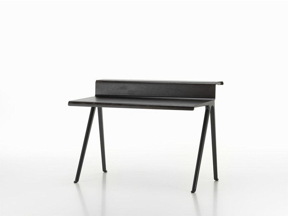Courier Desk