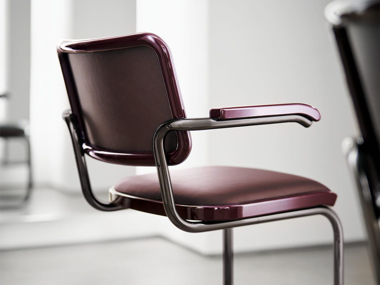 S 64 P Serious Chair by Jil Sander
