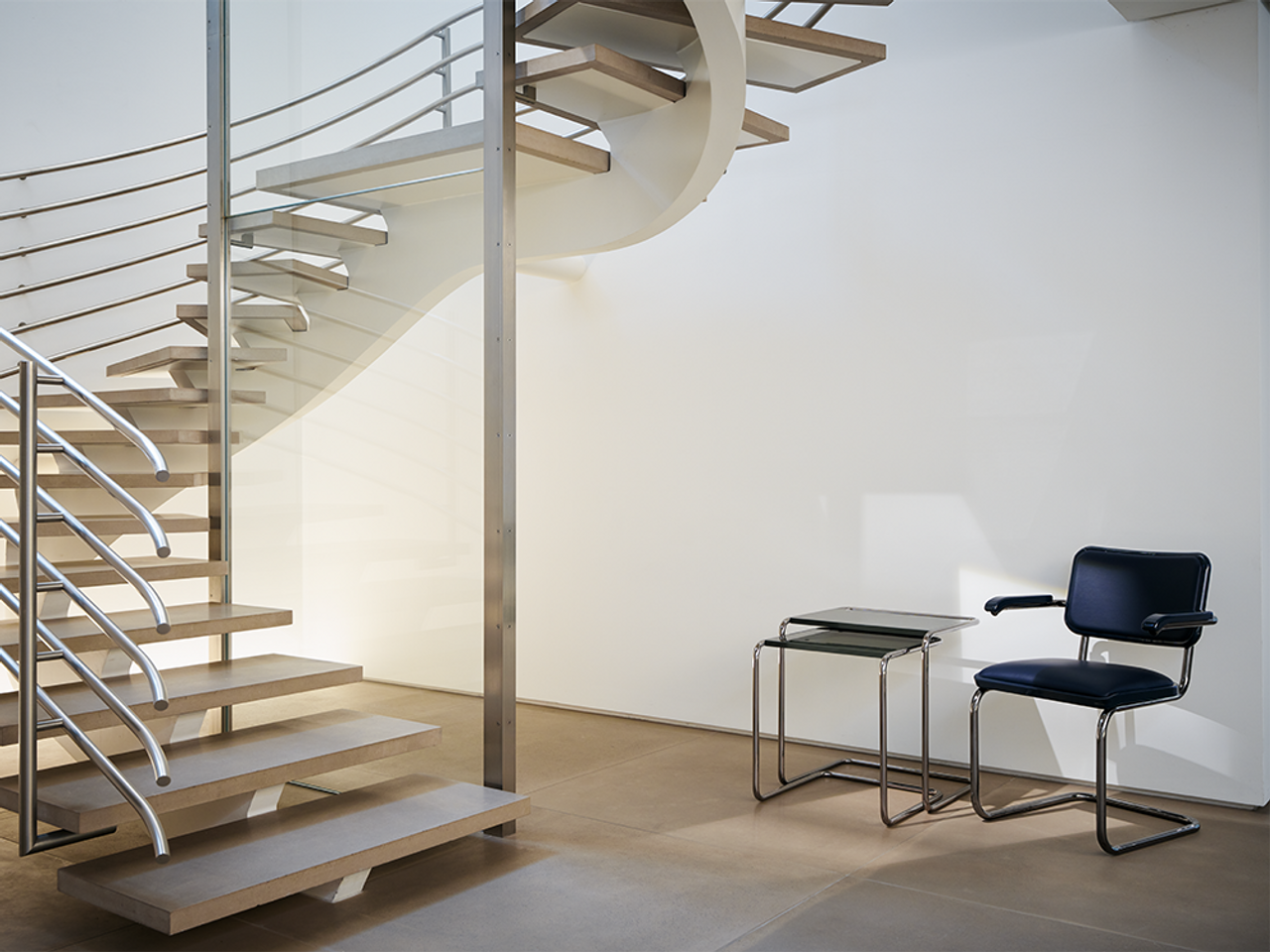 S 64 P Serious Chair by Jil Sander