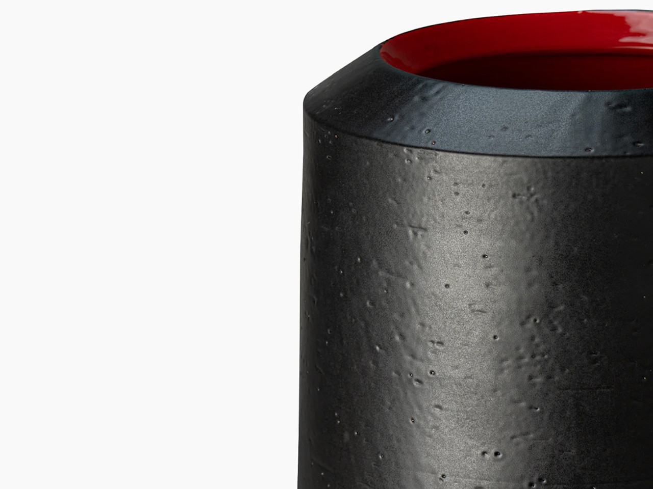 Black Round Vase - Tribe Collection