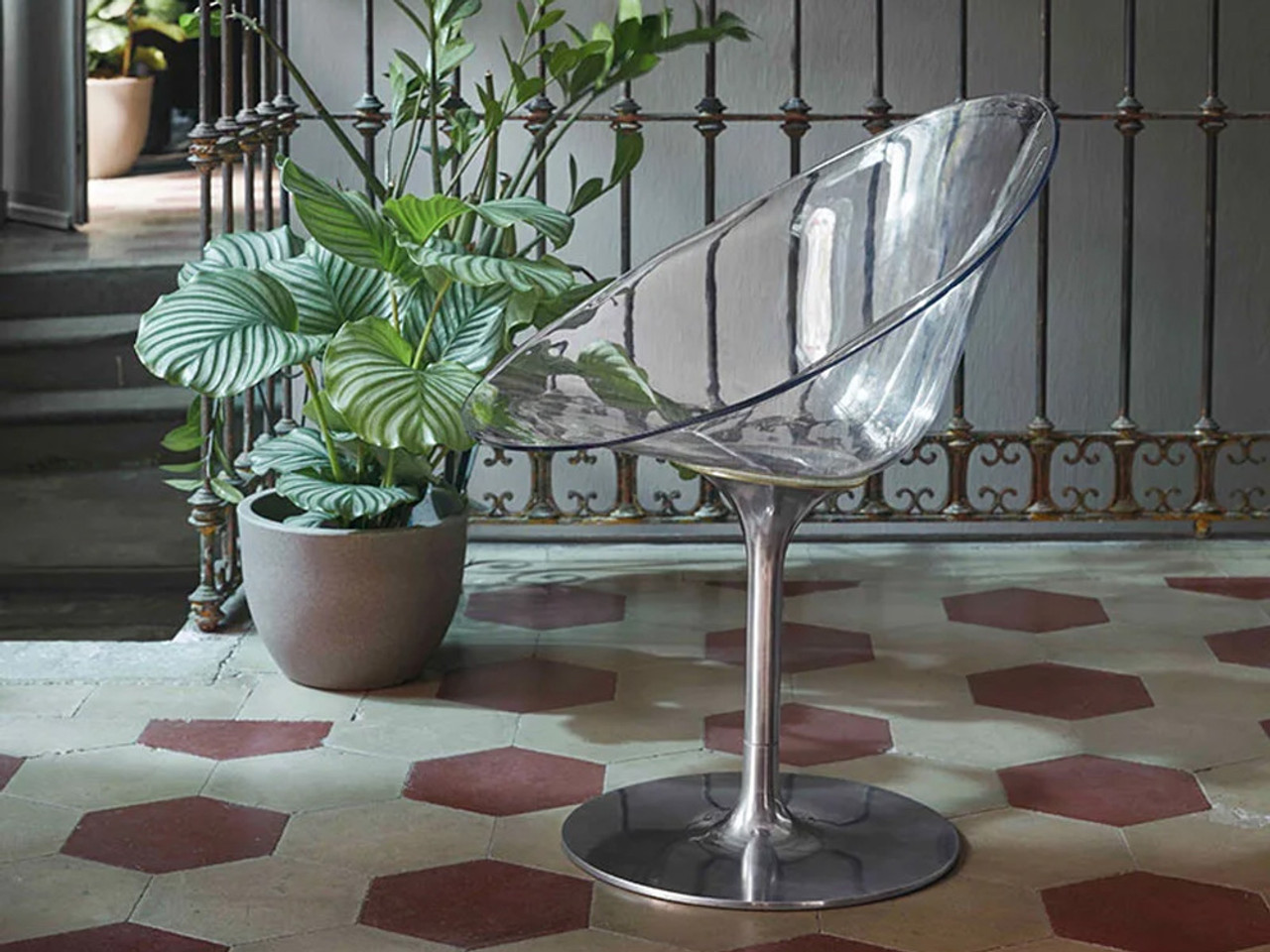 EroIsI Chair