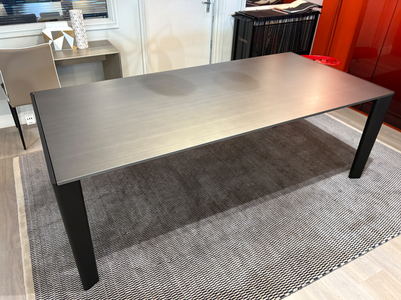 Longplane 481 Extendable Dining Table- Pewter and Black Stained Oak