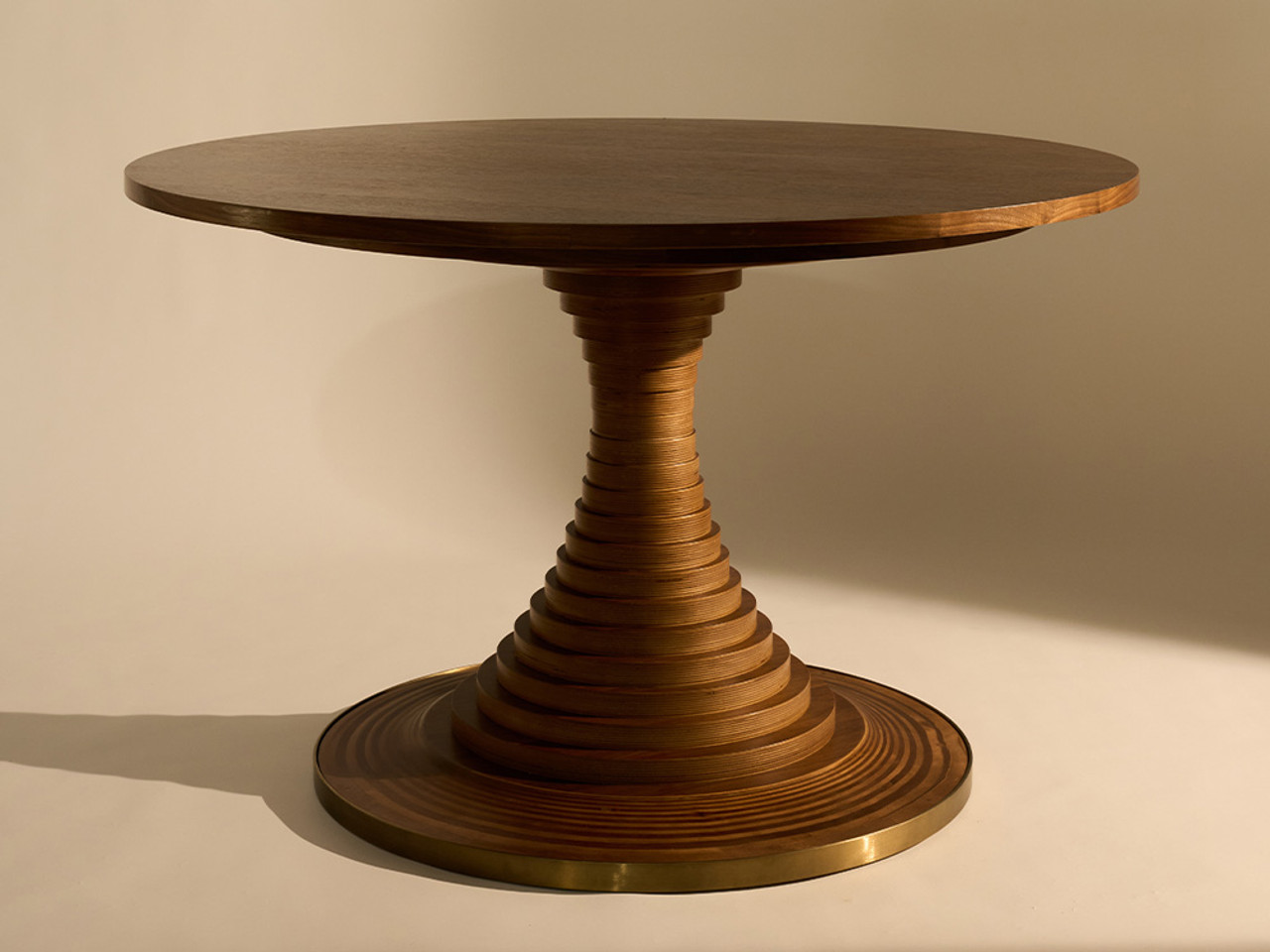 Dischi Dining Table