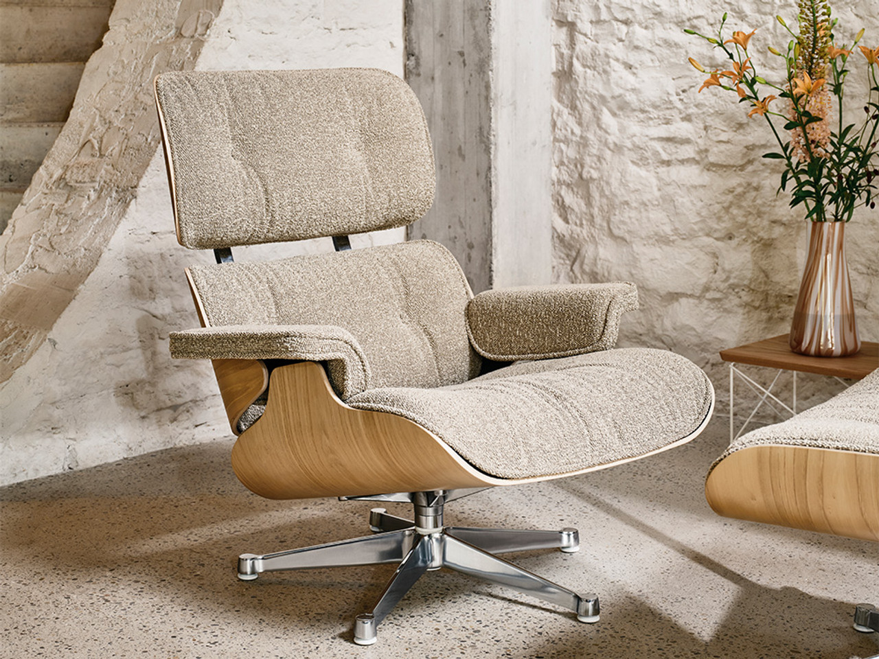 Eames Lounge Chair - Natural Chestnut 