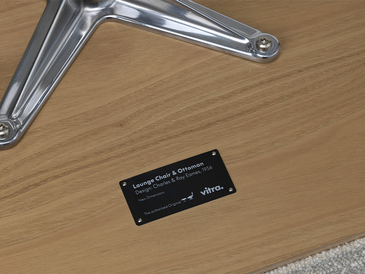 Eames Lounge Chair - Natural Chestnut 