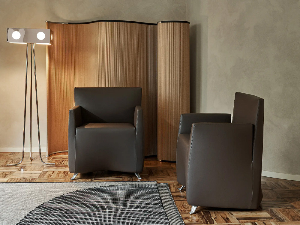Caprilarge Armchair