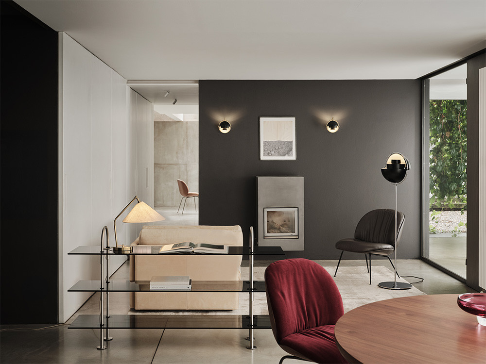 Grasshoppa Table Lamp