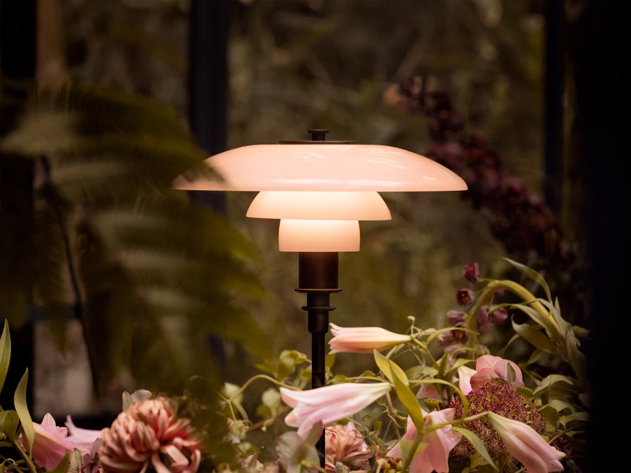 PH 3/2 Table Lamp Limited Edition