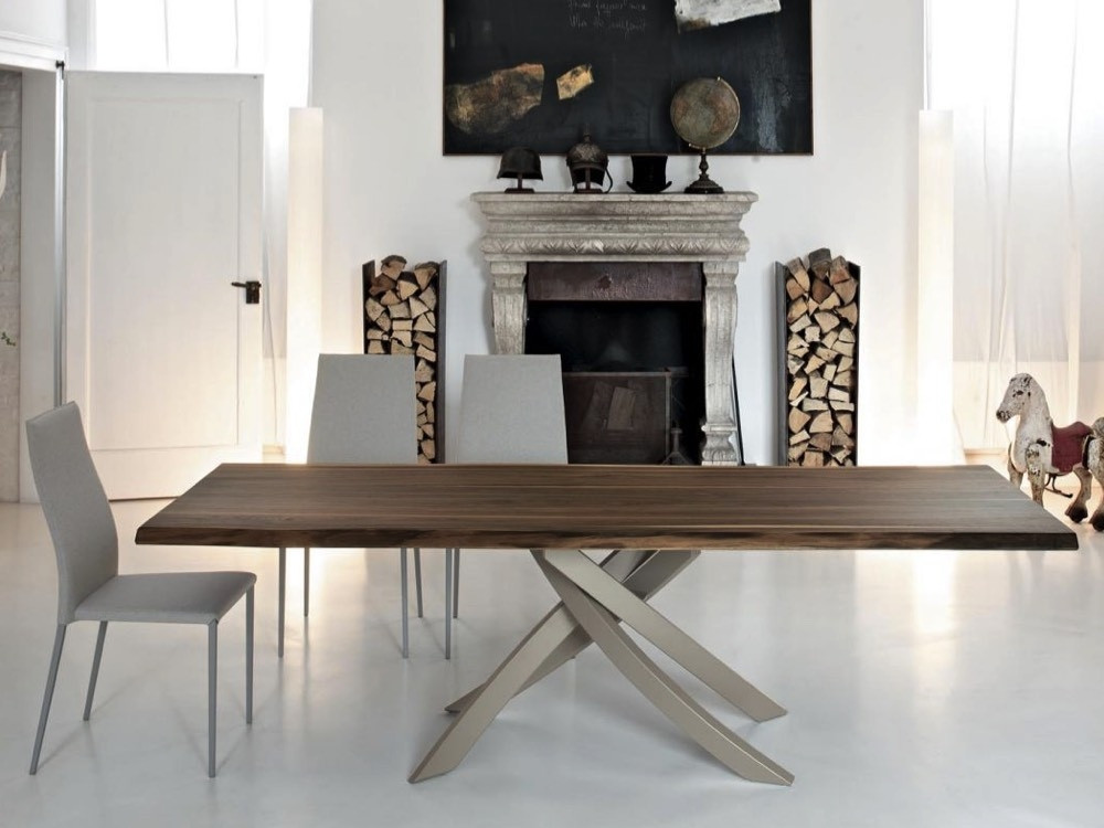Tai Dining Chair