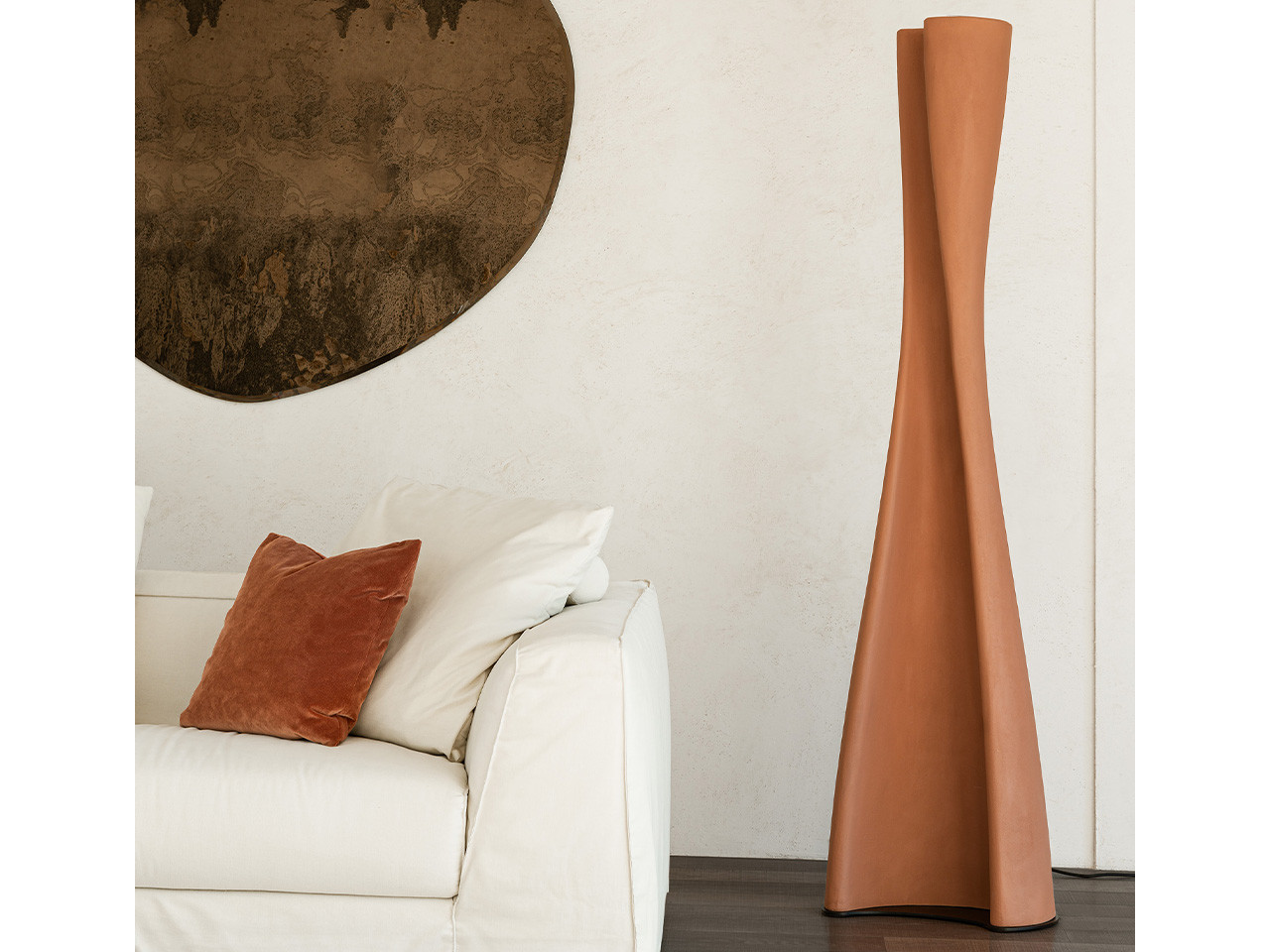 Diploma Floor Lamp