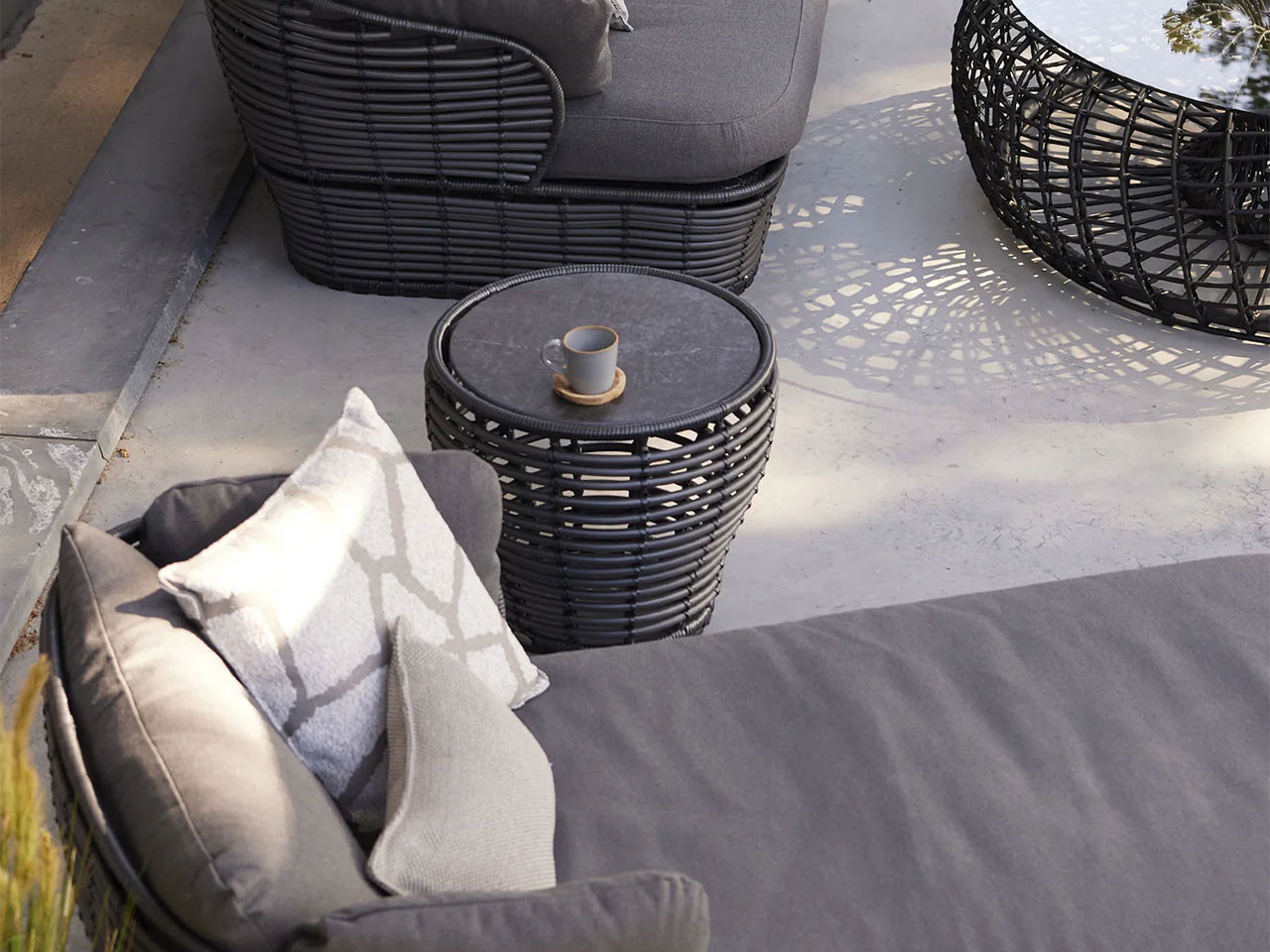 Basket Outdoor Coffee Table