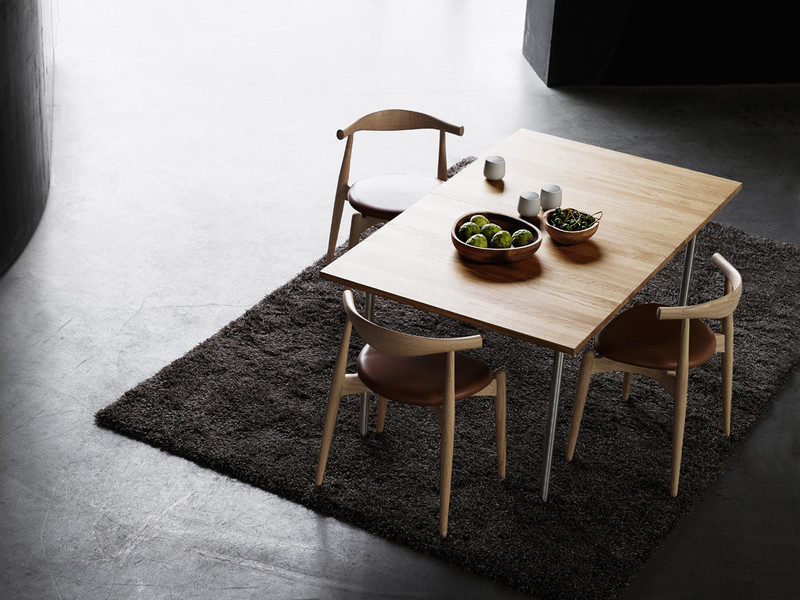 CH20 Elbow Dining Chair