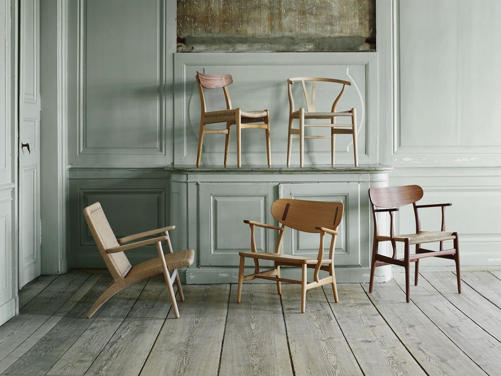 Carl Hansen & Son CH25 Lounge Chair by Hans J. Wegner