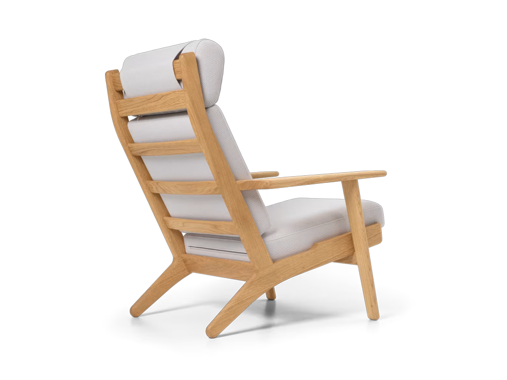 CH291 Lounge Chair