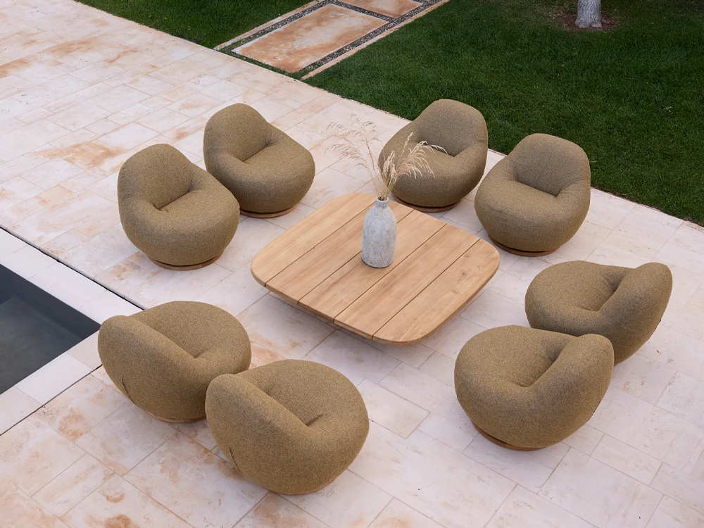 Mellow Outdoor Coffee Table