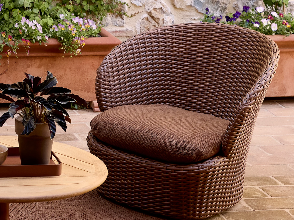 Coast Outdoor Lounge Armchair  - Swivel